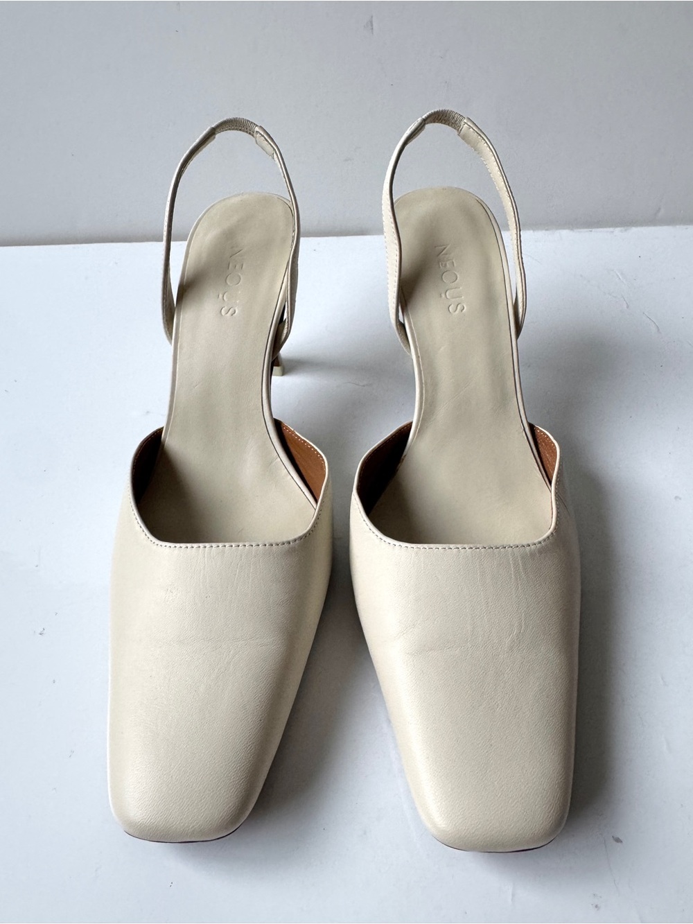 NEOUS Dracu Cream Leather Square Toe Slingback Slim Sculptural Heel Pumps Sz 37 - Picture 2 of 8